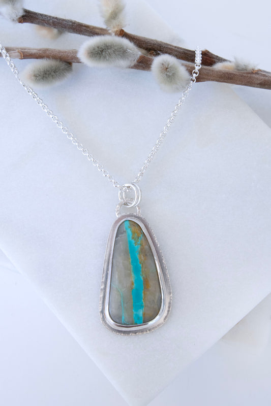 River Necklace in Royston Ribbon Turquoise and Sterling Silver